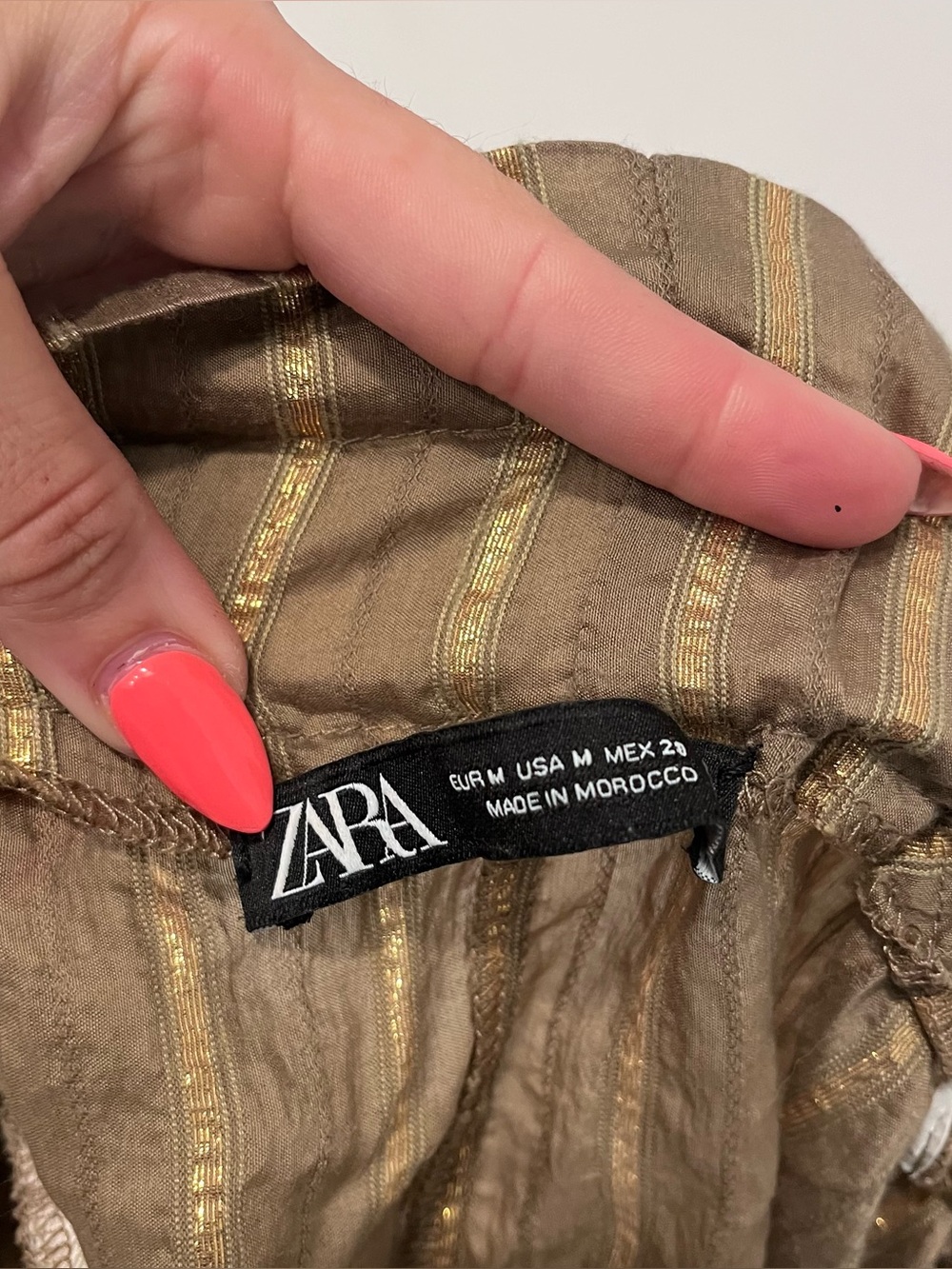 Zara Brown Mini Shorts with Gold Stripes Femme Flashy Star power Medium Cute - Picture 2 of 3